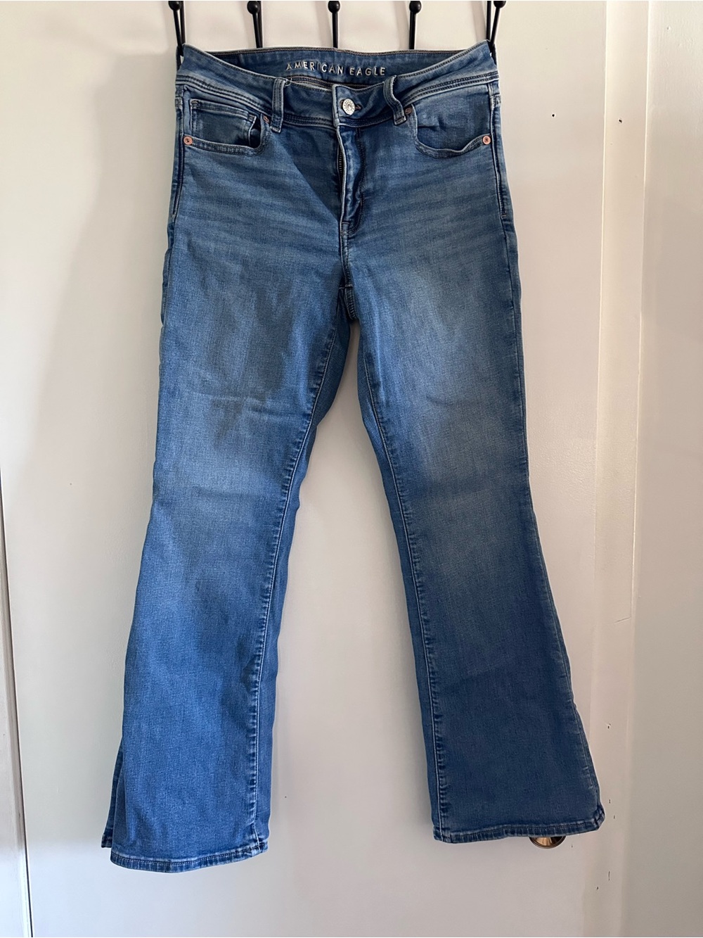 American Eagle Outfitters Blue Flare Jeans - Classic Mid Wash
